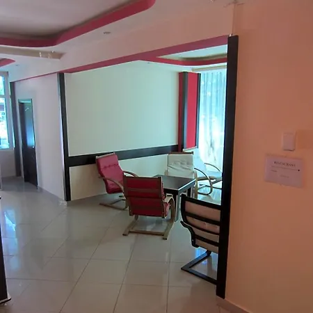 Regal 3*